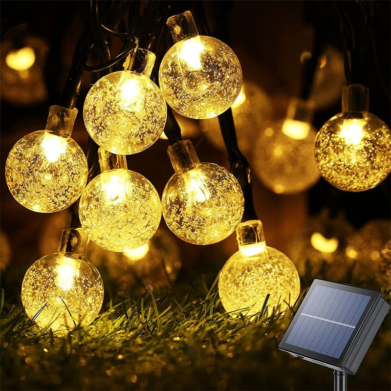 Sparkling Solar String Globe Lights